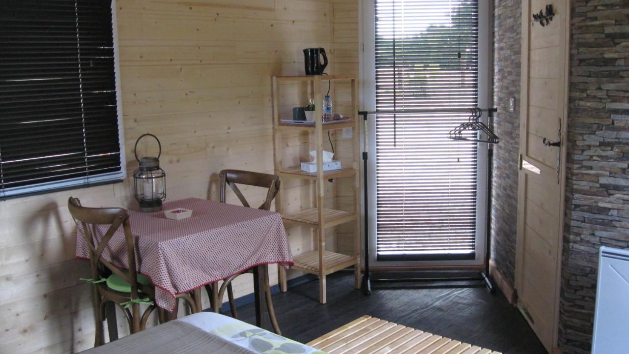 Le Clos De La Roche Goven Bagian luar foto